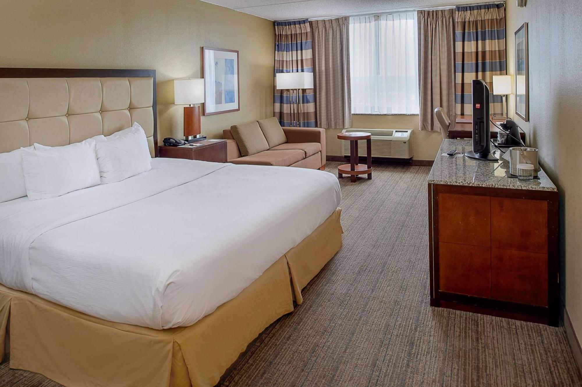 Hotel Doubletree By Hilton St. Louis At Westport Maryland Heights Exterior foto